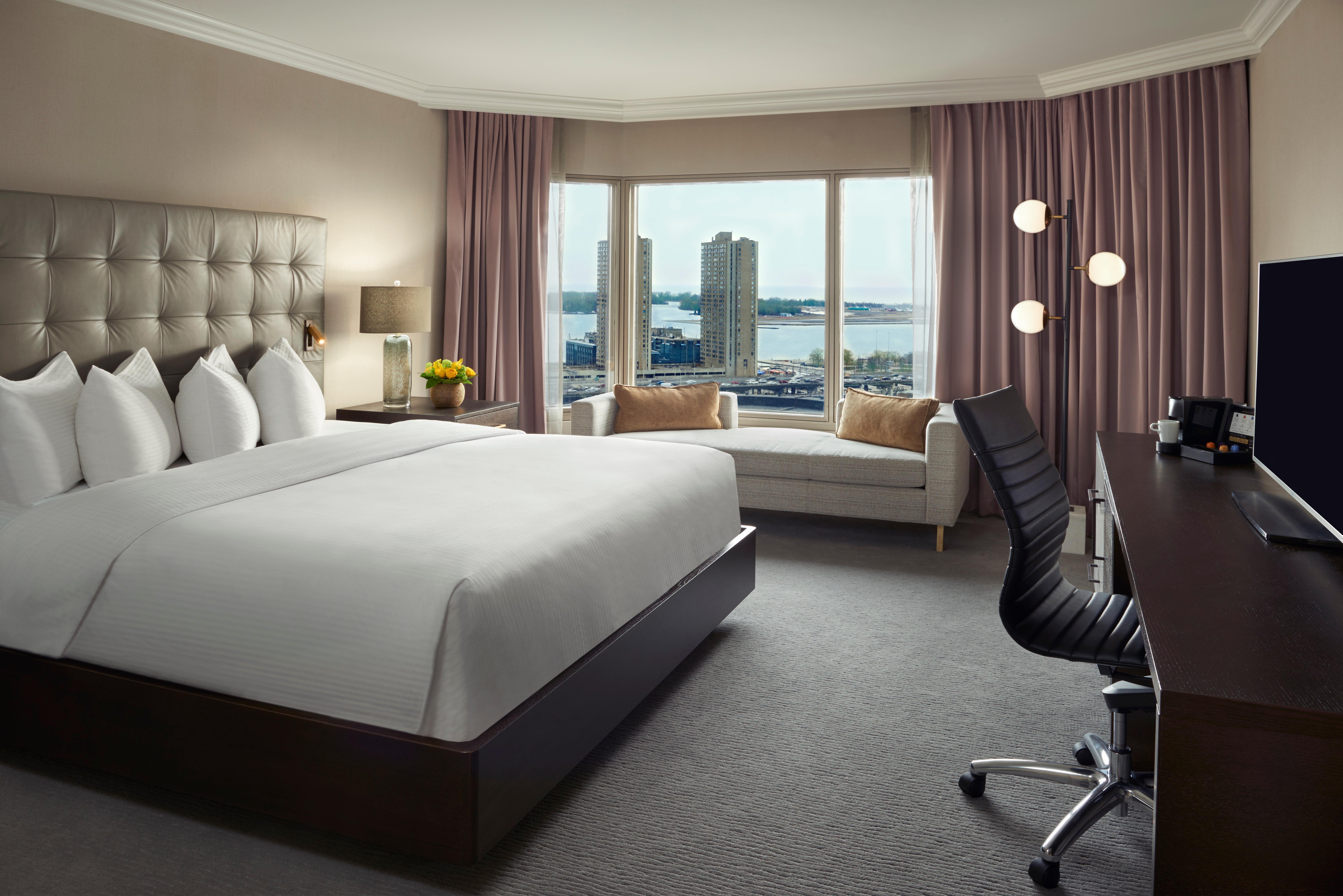 Intercontinental Toronto Centre By Ihg Hotel Екстериор снимка