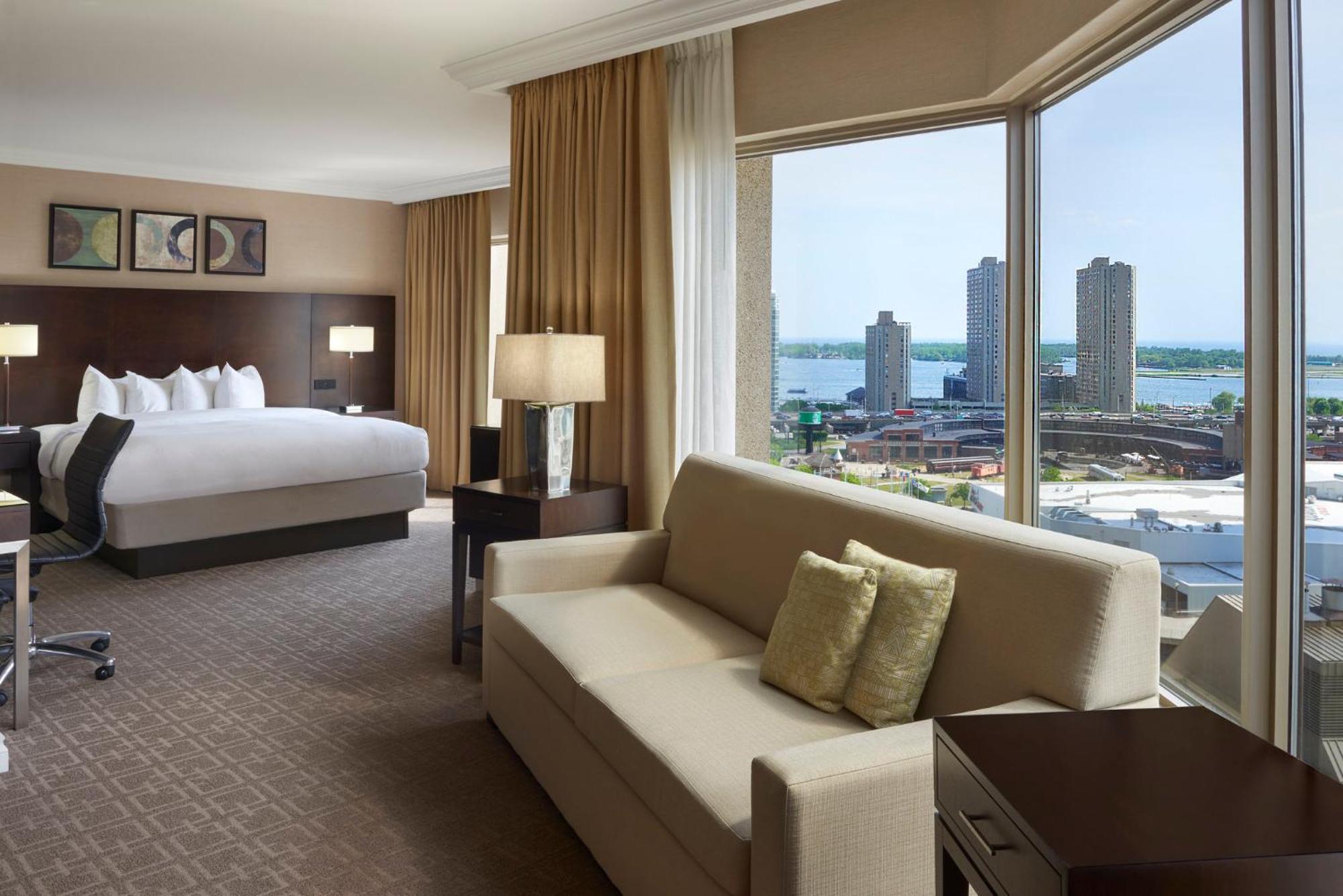 Intercontinental Toronto Centre By Ihg Hotel Екстериор снимка