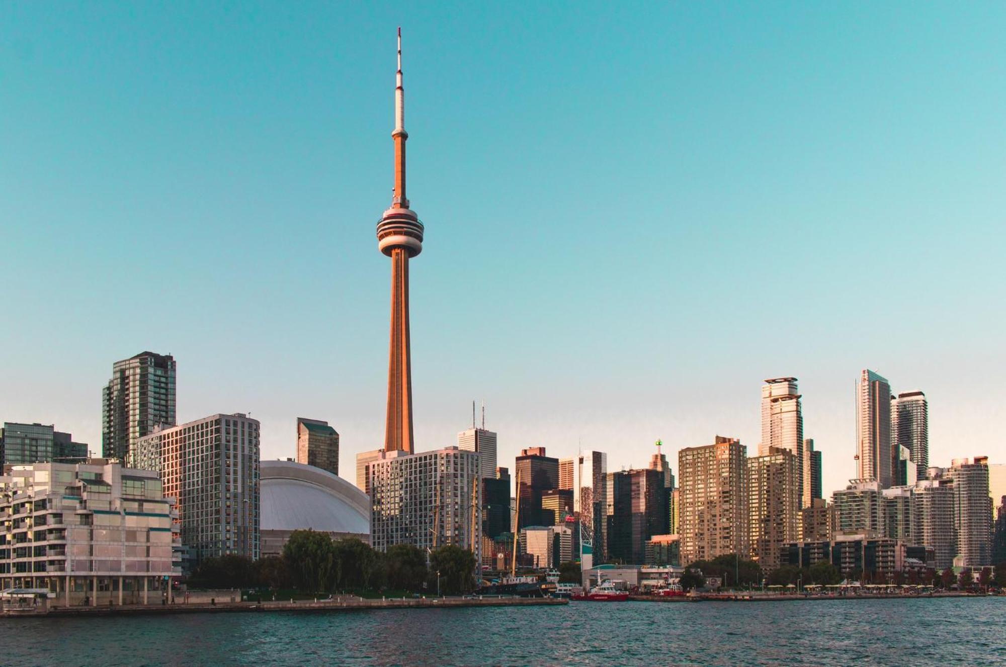 Intercontinental Toronto Centre By Ihg Hotel Екстериор снимка