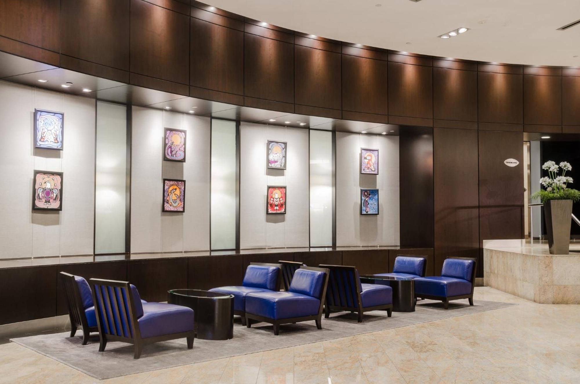 Intercontinental Toronto Centre By Ihg Hotel Екстериор снимка