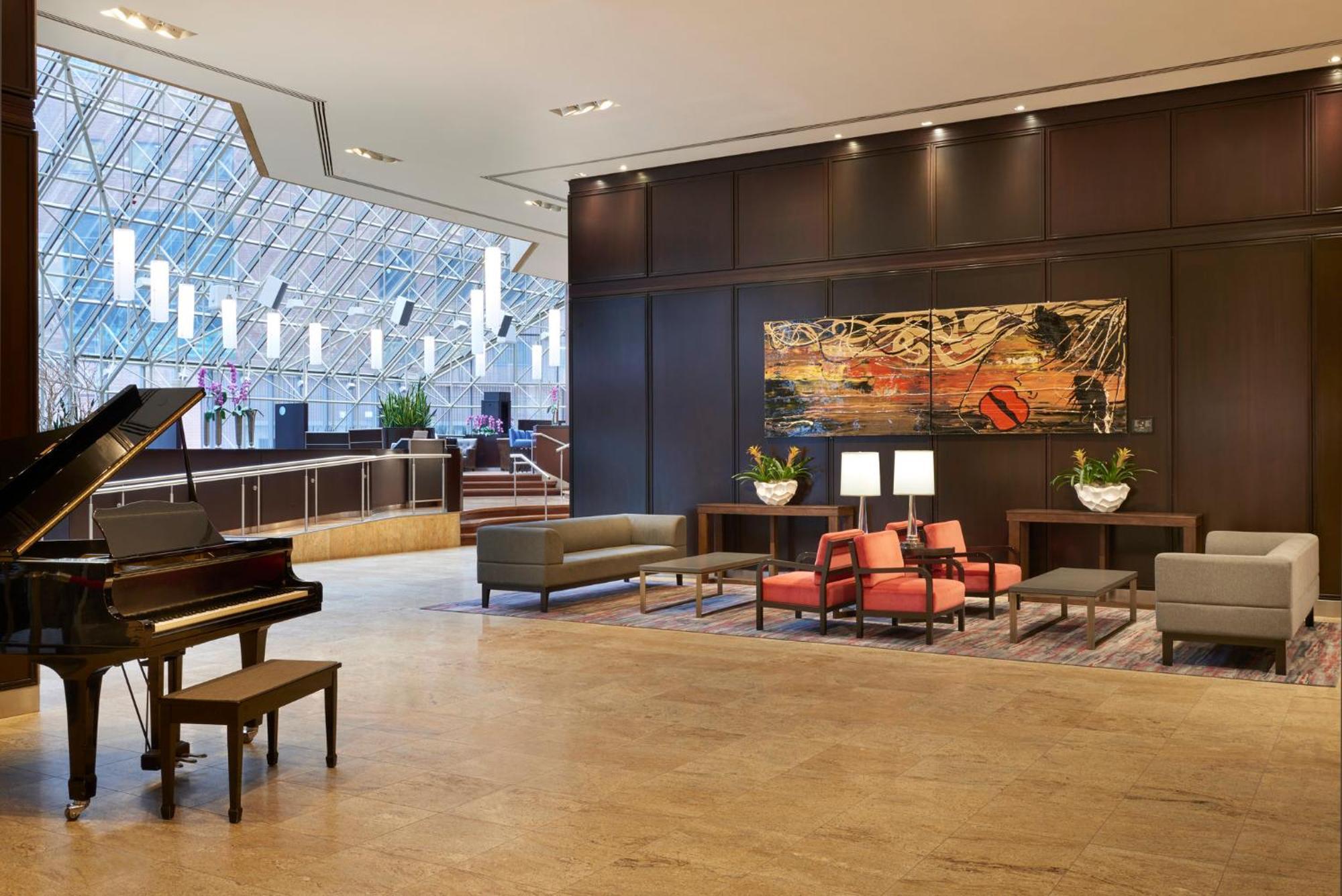 Intercontinental Toronto Centre By Ihg Hotel Екстериор снимка